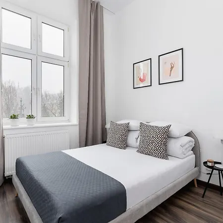 Διαμέρισμα 3 Bedroom - Rynek Podgorski 15 *