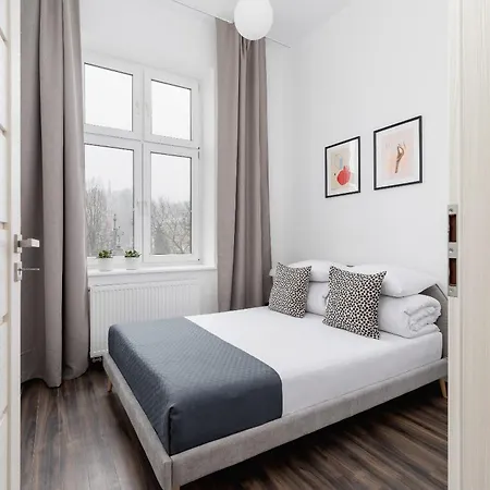 3 Bedroom - Rynek Podgorski 15 Krakkó