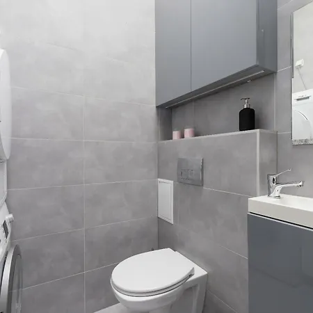 Niksen Nest - 3Br With Ac & View - Rynek Podgorski