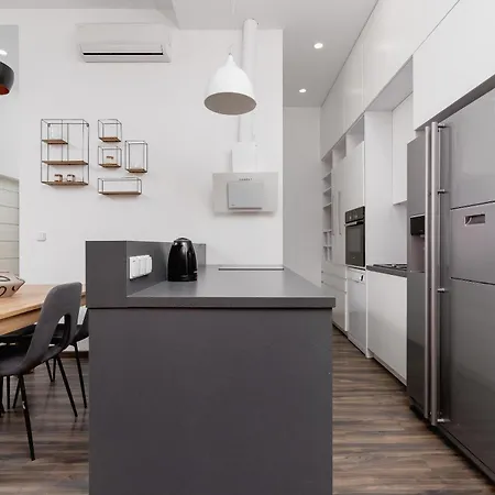 Niksen Nest - 3Br With Ac & View - Rynek Podgorski *