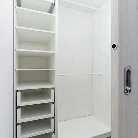 Niksen Nest - 3Br With Ac & View - Rynek Podgorski Krakkó