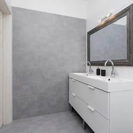 Apartman 3 Bedroom - Rynek Podgorski 15 Krakkó